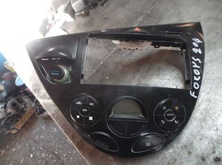ΚΟΝΣΟΛΑ ΚΑΙ ΧΕΙΡΙΣΤΗΡΙΟ FORD FOCUS-thumb-1