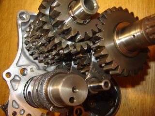 RGV 250 M  91-M   SUZUKI                                            -thumb-2