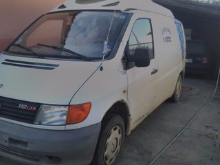 Κλούβα Mercedes-Benz 2004-thumb-1