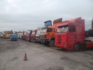 Φορτηγό Άνω Των 7.5τ 1990 We buy all types of trucks -thumb-3
