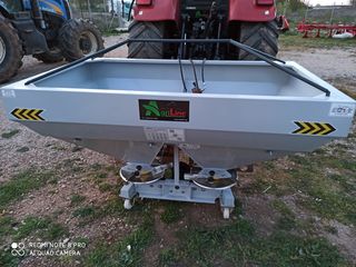 Tractor fertiliser spreaders '21 AgriLIne 1200 