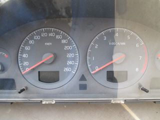 VOLVO ΚΟΝΤΕΡ-thumb-1