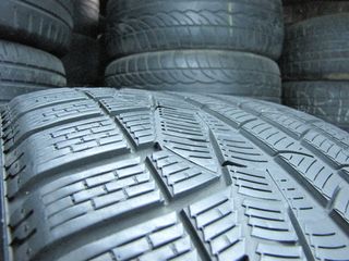 2 TMX PIRELLI SOTTO ZERO WINTER 240 SERIE II 285-35-20 DOT 26-15 140 EYRO