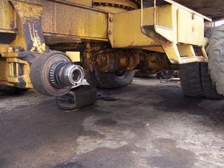 ΑΝΤΑΛΛΑΚΤΙΚΑ ΑΠΟ LIEBHERR 912 LITRONIC-thumb-2