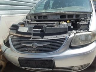 Chrysler Voyager CRD '04-thumb-1