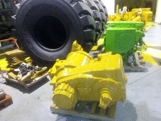CATERPILLAR ΜΗΧΑΝΕΣ-thumb-4