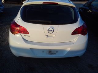Opel Astra  '12-thumb-1