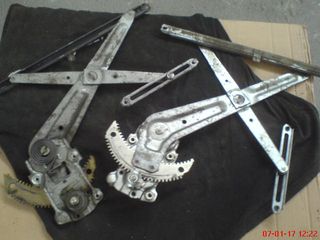 TOYOTA HILUX 4X4 YN 110 89-98m ΓΡΥΛΛΟΣ ΠΑΡΑΘΥΡΟΥ ΔΕΞΙΟΣ 25e TEM