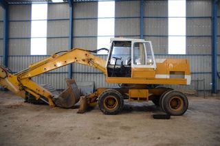 Εκσκαφέας Με Λάστιχα Liebherr 1983 912 LITRONIC-thumb-2