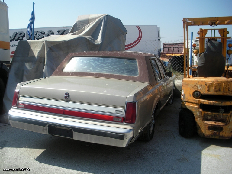 Lincoln Continental 1985