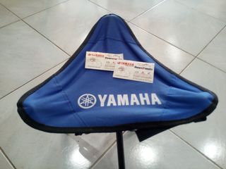 Σκαμπώ YAMAHA