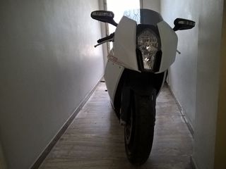 KTM 1190 RC8 2008-thumb-16