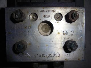 Μονάδα ABS Toyota Corolla E120 2002-07-thumb-2