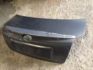 Toyota avensis -thumb-1