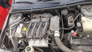 RENAULT LAGUNA 1.6-thumb-3