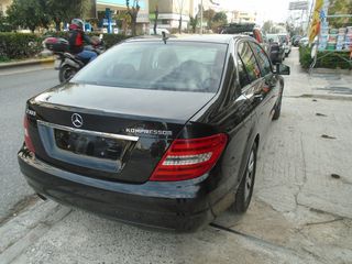 Mercedes-Benz C 180 2011 BLUE EFFICIENCY-thumb-4