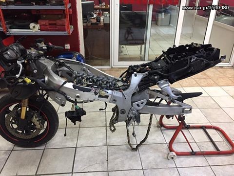 Πωλειται hayabusa1300 σε κομματια ολοκληρο