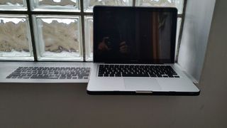 ΠΩΛΕΙΤΑΙ macbook pro mid 2012