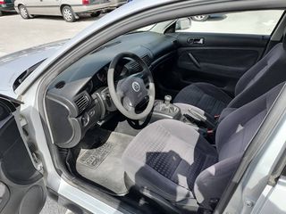 Volkswagen Passat 2001 PASSAT 1.6-thumb-4