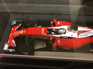 LookSmart Ferrari SF16-H 1:18