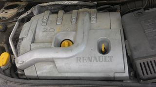 Renault - MEGANE 11/02--thumb-2