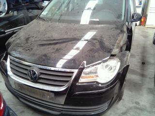 VW - TOURAN 07-10-thumb-2