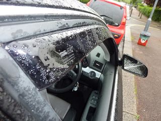 Ανεμοθραύστες Mitsubishi Pajero Sport 5d εμπροσθιοι