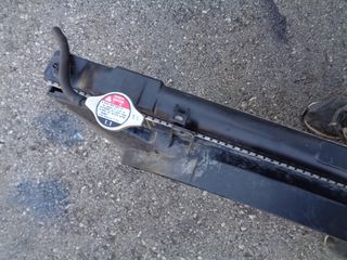 Καλυμα ψυγειου ford ranger 1999-2004-thumb-1