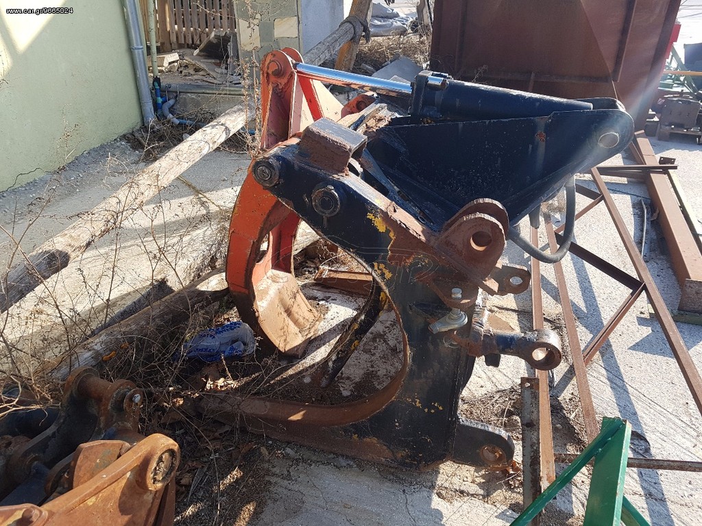 Πωλείται αρπάγη για φορτωτή