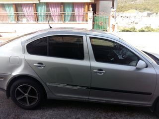 Skoda Octavia 2005-thumb-6