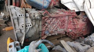 USED TRUCKS FOR SALE IN GREECE -thumb-18