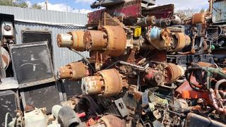 USED TRUCKS FOR SALE IN GREECE -thumb-19