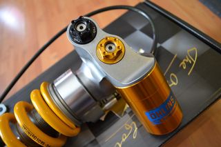 OHLINS TTX HAYABUSA GEN 2-thumb-15