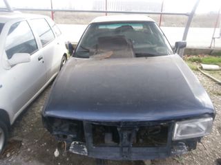 Audi 80 φαναρι εμπρος