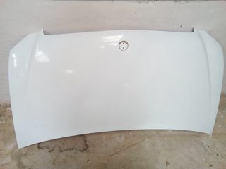 ΚΑΠΩ ΕΜΠΡΟΣ C CLASS  W204