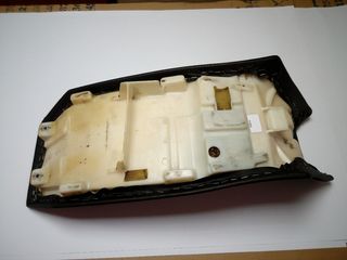 Σέλα Yamaha XT 600-thumb-3