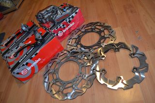 BREMBO-BRAKING BRAKE KIT