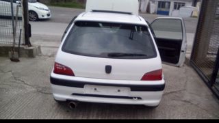 Peugeot 106 1998 1600 CC 16V GT-thumb-2
