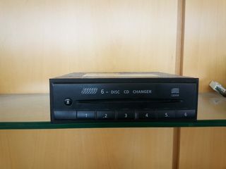 CD CHANGER 6-DISC NISSAN XTRAIL 2001-2003