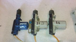 Seat Volkswagen Skoda Audi Fiat.// ΜΟΤΕΡ ΗΛΕΚ. ΚΛΕΙΔΑΡΙΑΣ ΜΕ 2 ΚΑΛΩΔΙΑ 35e ΜΕ 4 ΚΑΛΩΔΙΑ 45e \\ Γ Ν Η Σ Ι Α-ΚΑΛΟΜΕΤΑΧΕΙΡΙΣΜΕΝΑ-ΑΝΤΑΛΛΑΚΤΙΚΑ 