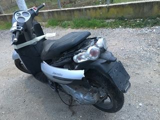 Piaggio carnaby 125cc-thumb-12