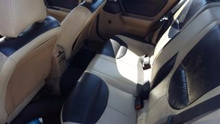 Nissan Primera 2000-thumb-6