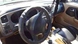Nissan Primera 2000-thumb-7