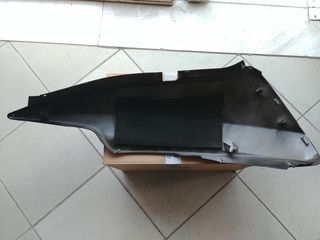 ΚΑΠΑΚΙ ΣΕΛΑΣ ΔΕΞΙ ΜΑΥΡΟ ΓΝΗΣΙΟ SILVER WING FJS 600 FJS 400-thumb-2