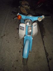 Honda c50 για ανταλακτικα. κομματι κομματι ΚΑΛΕΣ ΤΙΜΕΣ!! c-50 c70 πιρουνι μοτερ καπακια μηνια φαναρι φλας-thumb-1