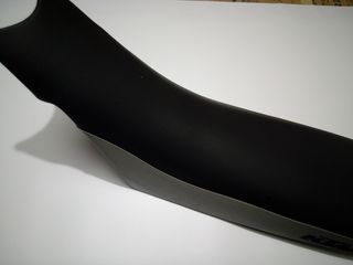 KTM LC4 640 Σέλα-thumb-4