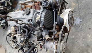 Mηχανή από mazda-ford-f8-f6......Πίσω κίνησει για αγροτικό....