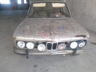 Bmw 2002 1973 2002-thumb-2