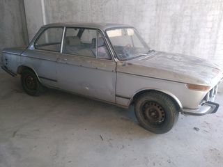 Bmw 2002 1973 2002-thumb-1
