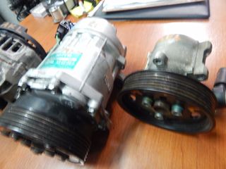 AUDI  A3  -1600cc  8V  AKL-thumb-2